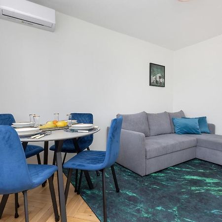 Cozy And Comfortable Wola Apartment By Noclegi Renters 바르샤바 외부 사진